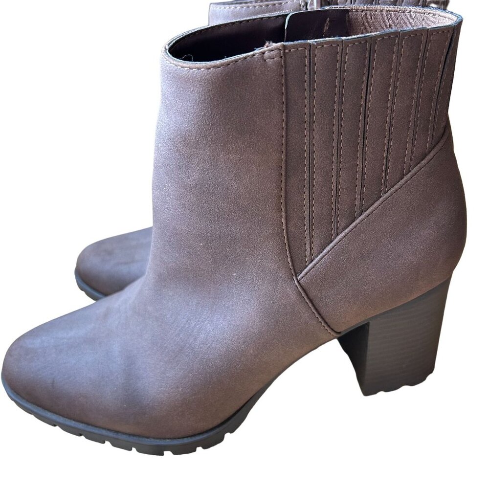 Kelly & Katie Women's Ankle Boots Size 11M Brown Faux Suede Chunky Heel Side Zip